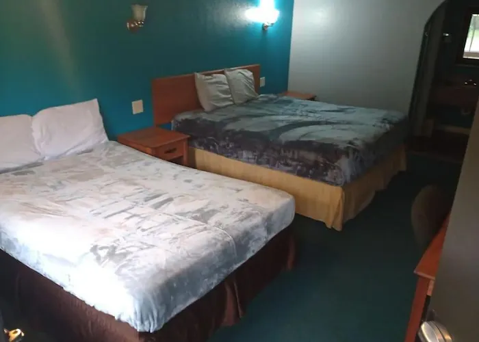 Hotel 2 Double Bed Studio 109 & Hot Tub